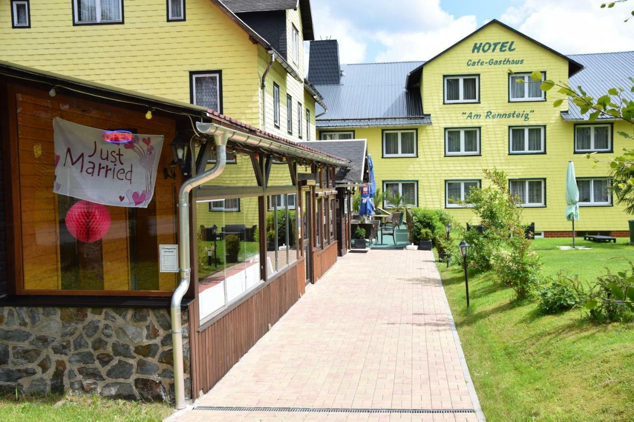 Marschalls Hotel Am Rennsteig Neuhaus am Rennweg Exterior photo